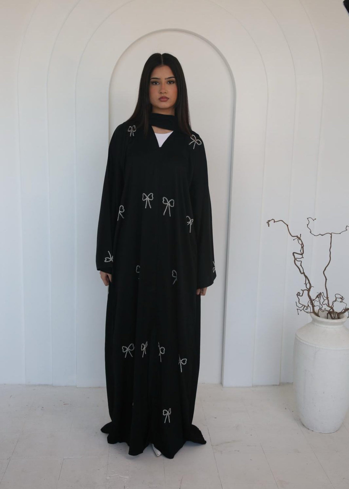 Bow abaya